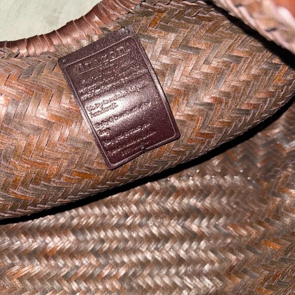 Dragon Diffusion Woven Leather Shoulder Bag | Large & Spacious - Picture 10 of 11